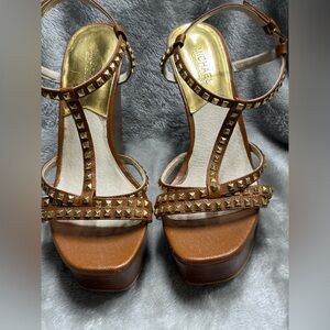 Michael Kors Tan Platform Sandals with Gold Studs